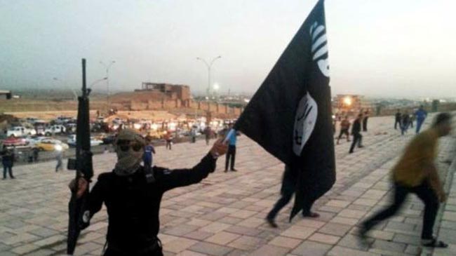 مدیر اطلاعات ملی آمریکا: داعش همچنان یک تهدید است 